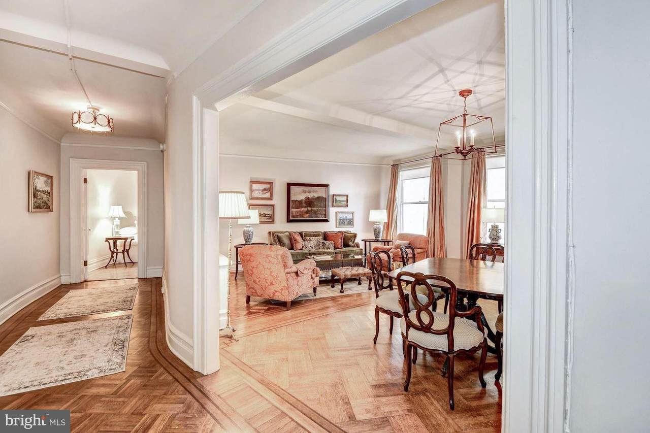 2126 Connecticut Avenue - Photo 1