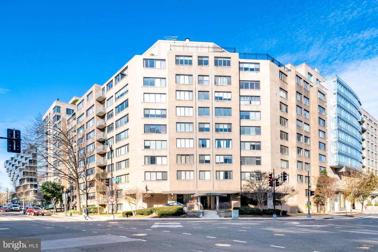 2201 L Street - Photo 1