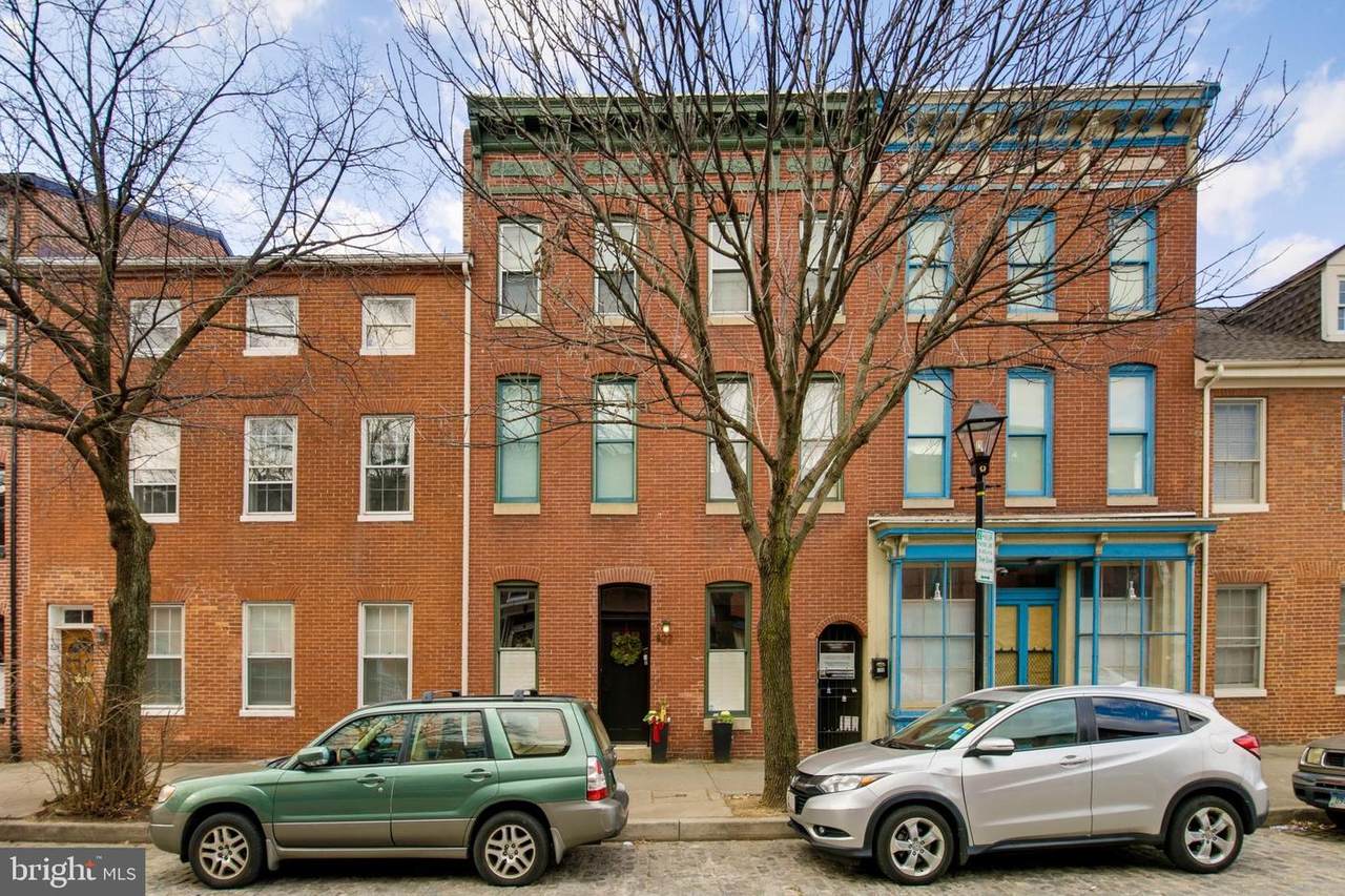 822 Bond Street - Photo 1