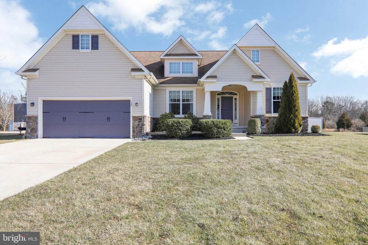 157 White Cedar Drive - Photo 1
