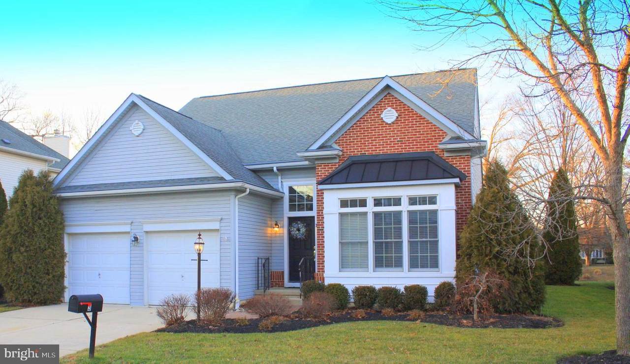 3 Easton Lane - Photo 1