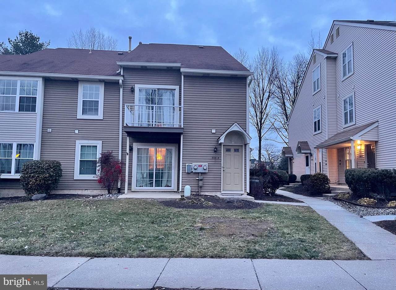 808-B Sedgefield Drive - Photo 1