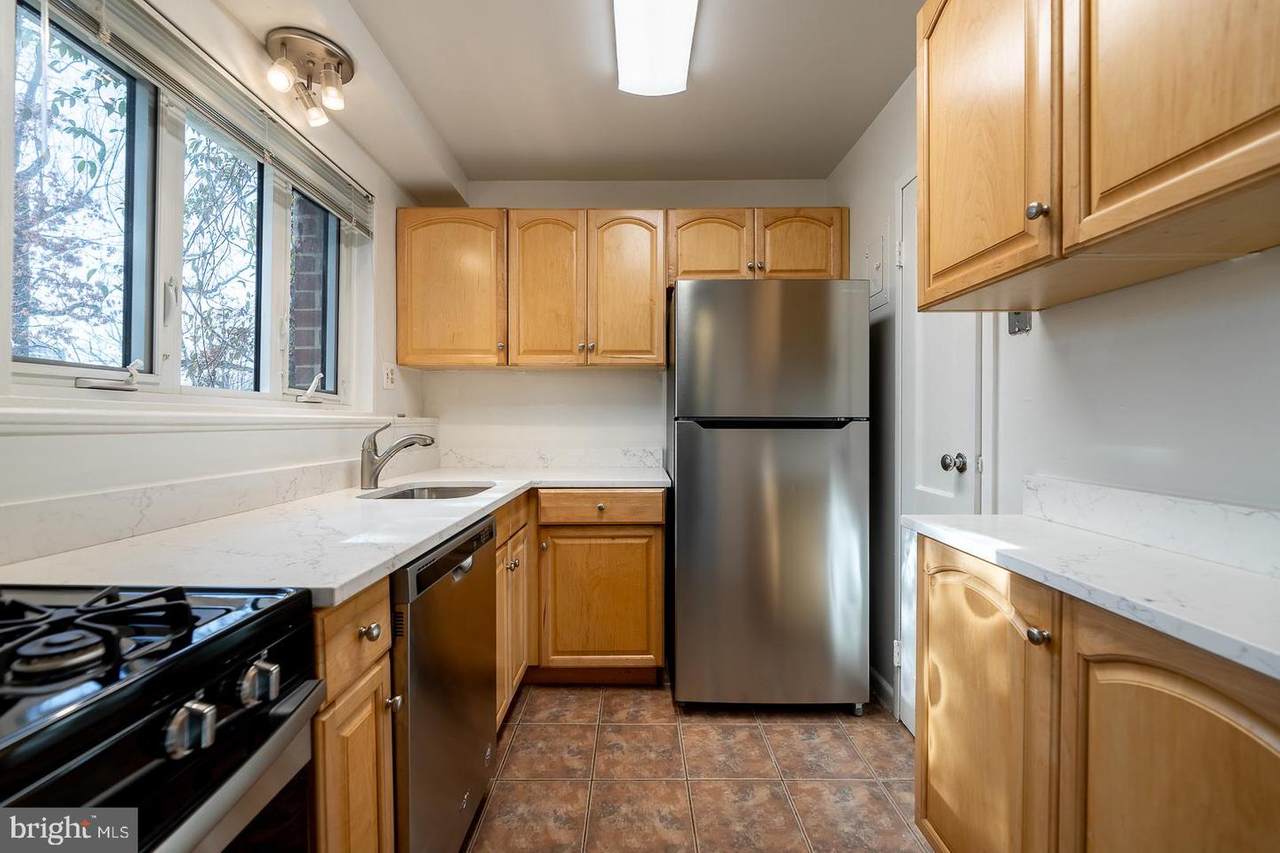 10405 Montrose Avenue - Photo 1