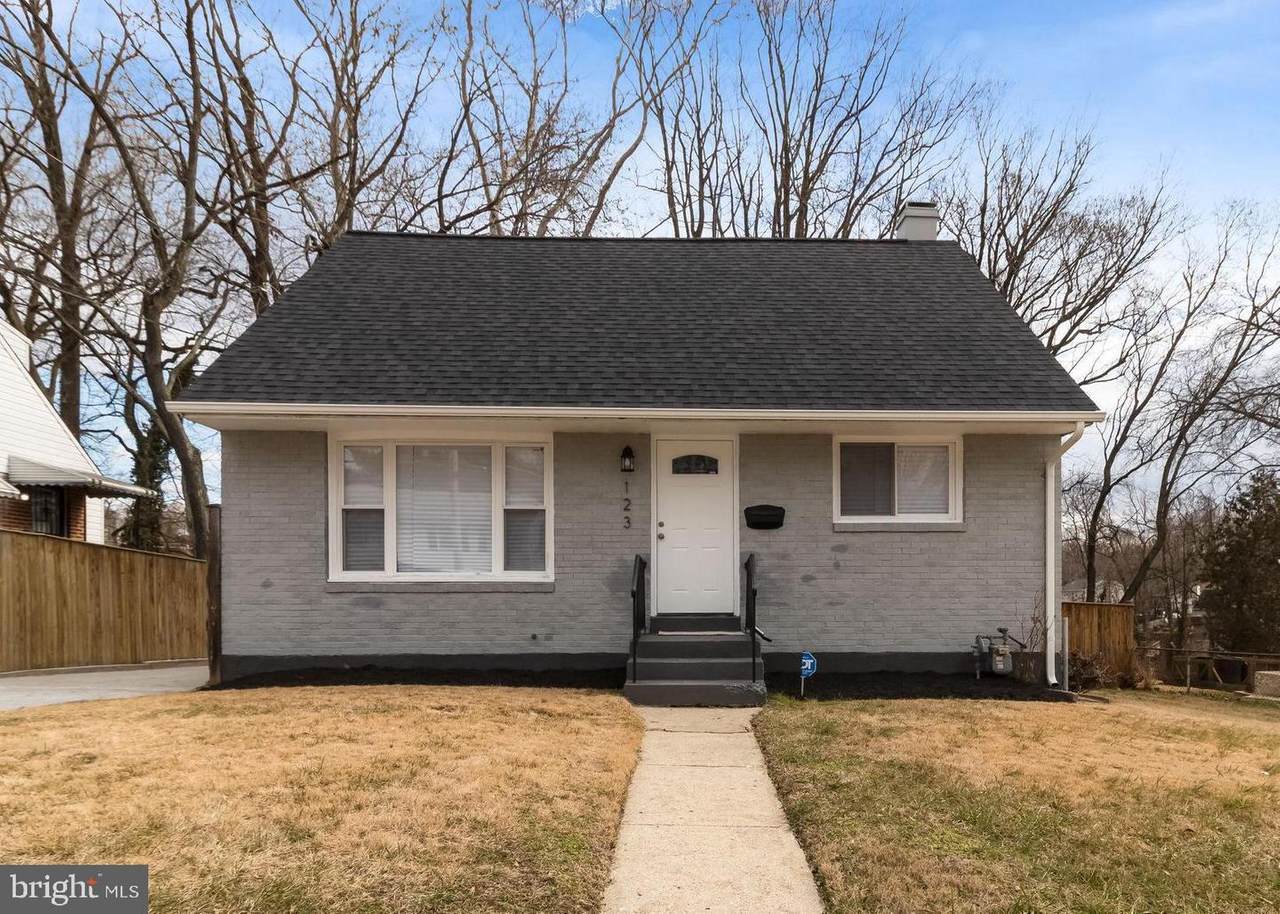 123 Mill Avenue - Photo 1