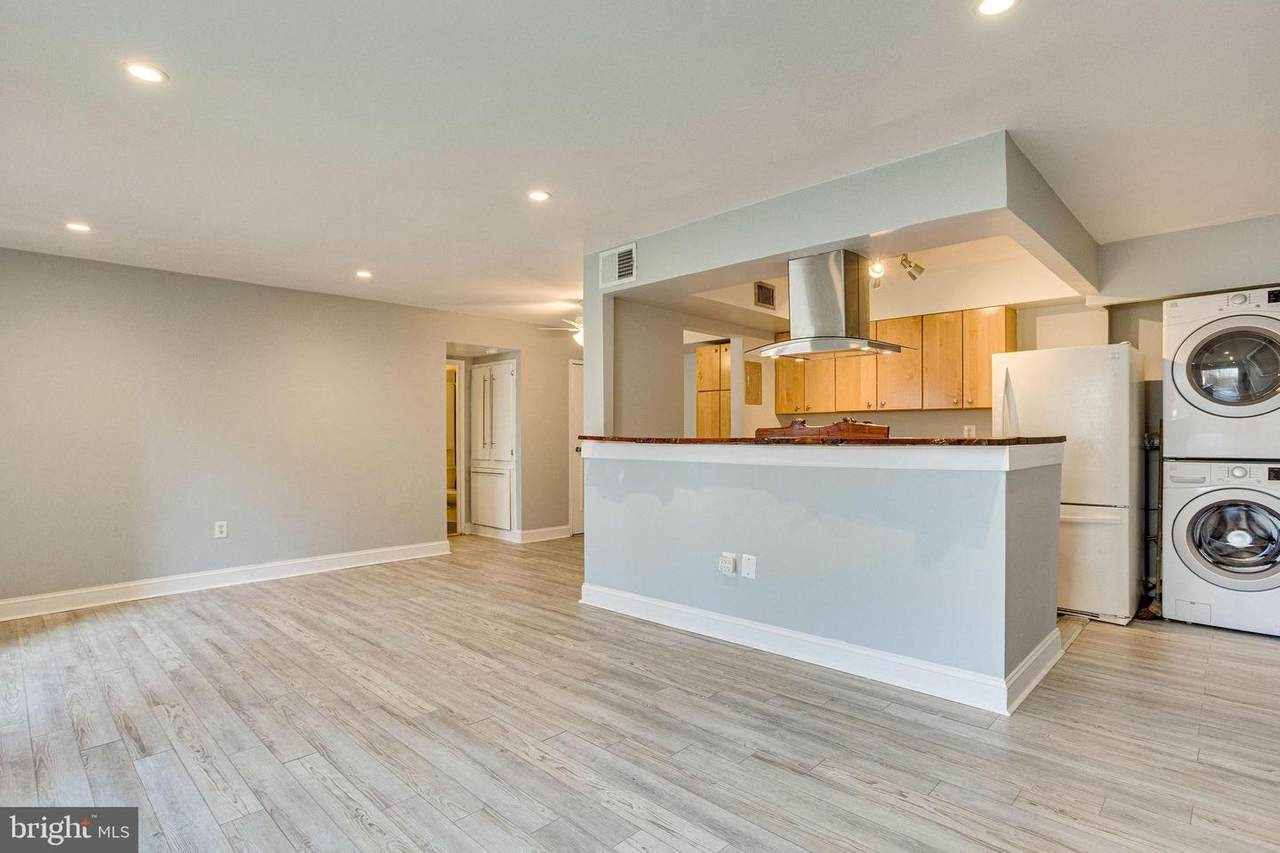 6926 Hanover Parkway - Photo 1