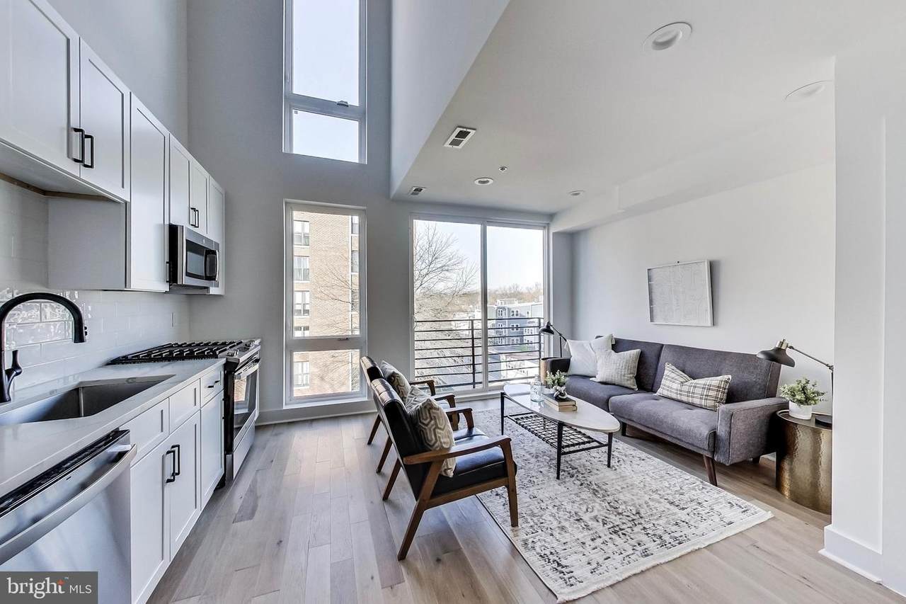 3916 14TH Street - Photo 1