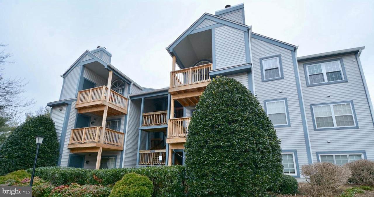6923-L Victoria Drive - Photo 1