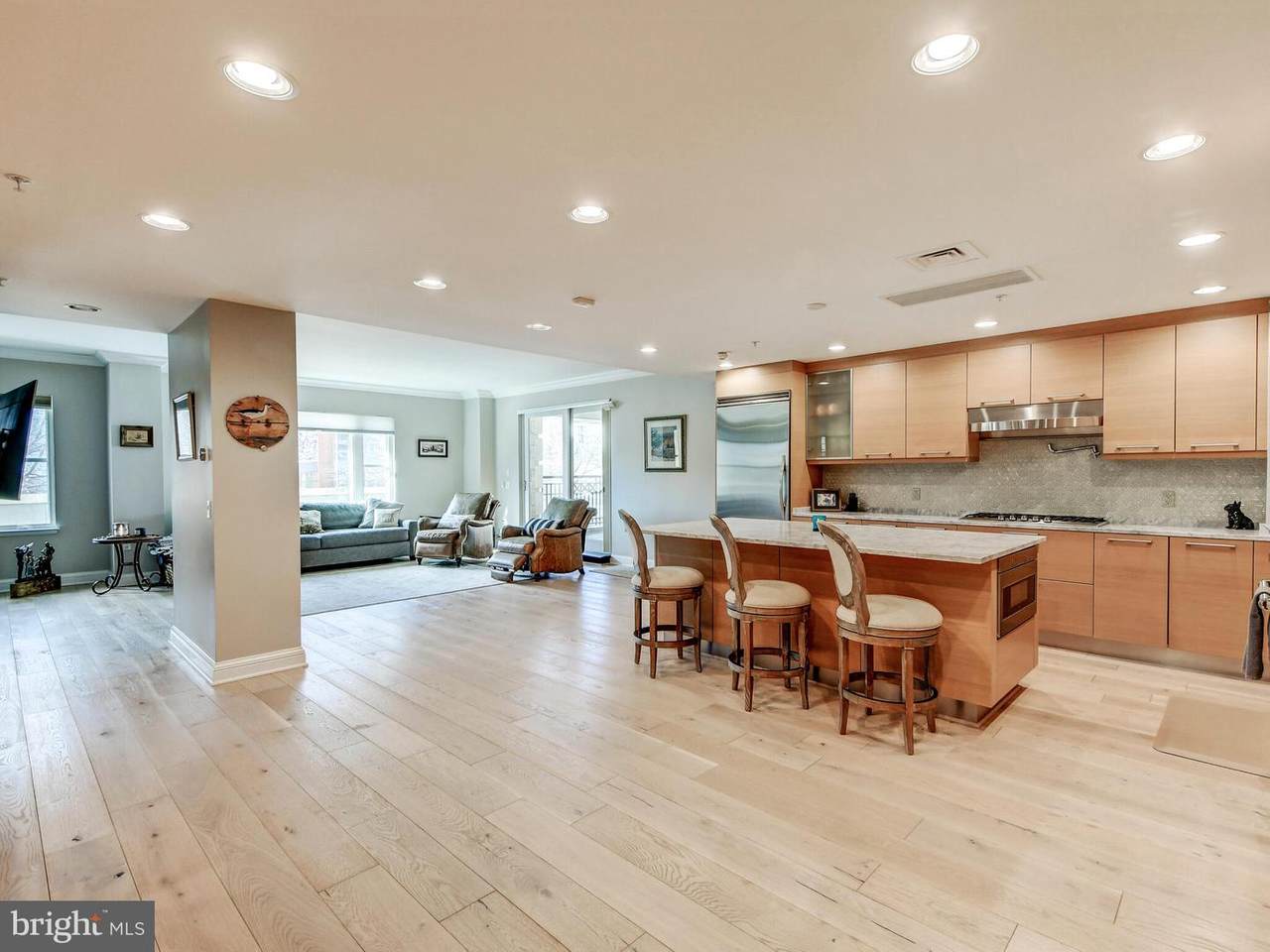 801 Key Highway - Photo 1