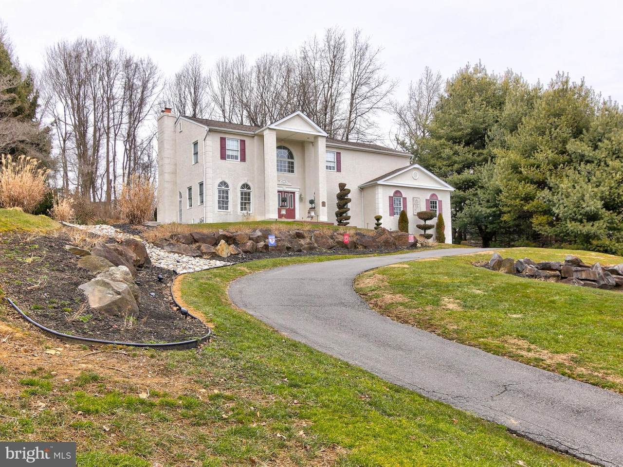 125 Andrien Road - Photo 1