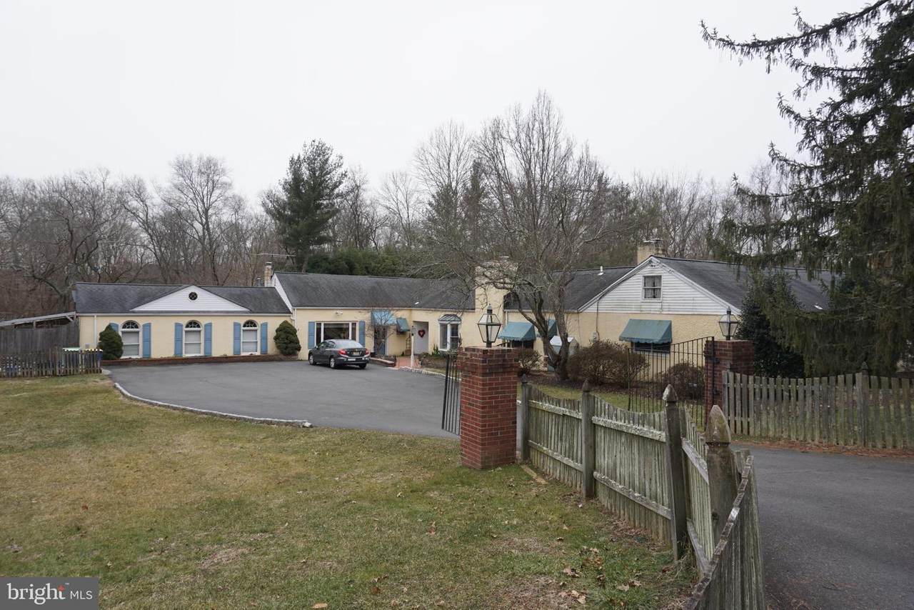 65 River Road - Photo 1