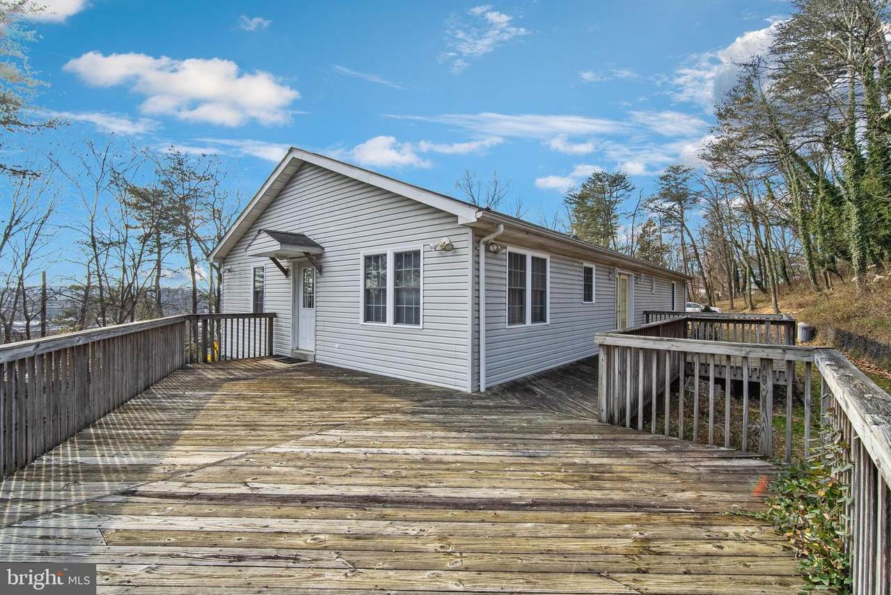 1847 Clark Boulevard - Photo 1