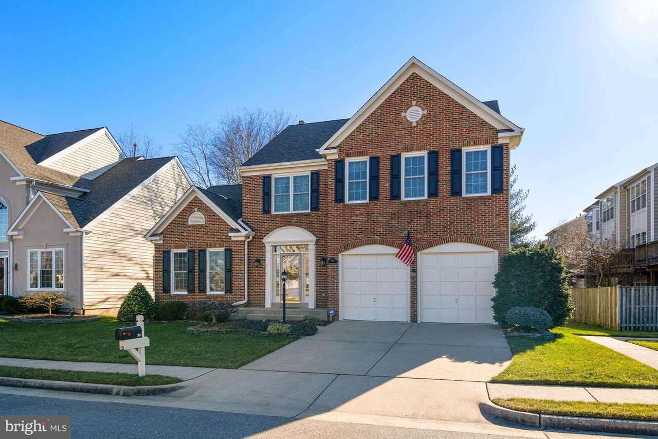 921 Herons Run Lane - Photo 1