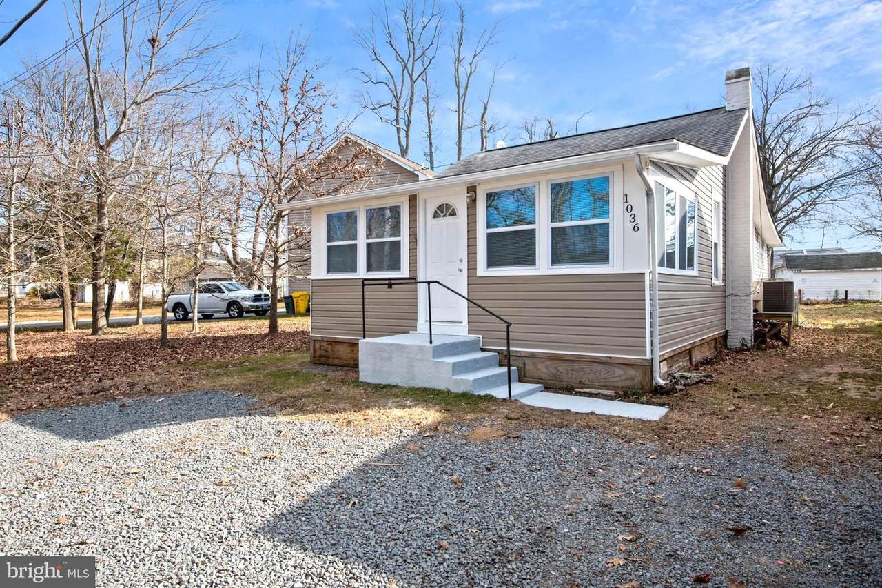 1036 Walnut Avenue - Photo 1