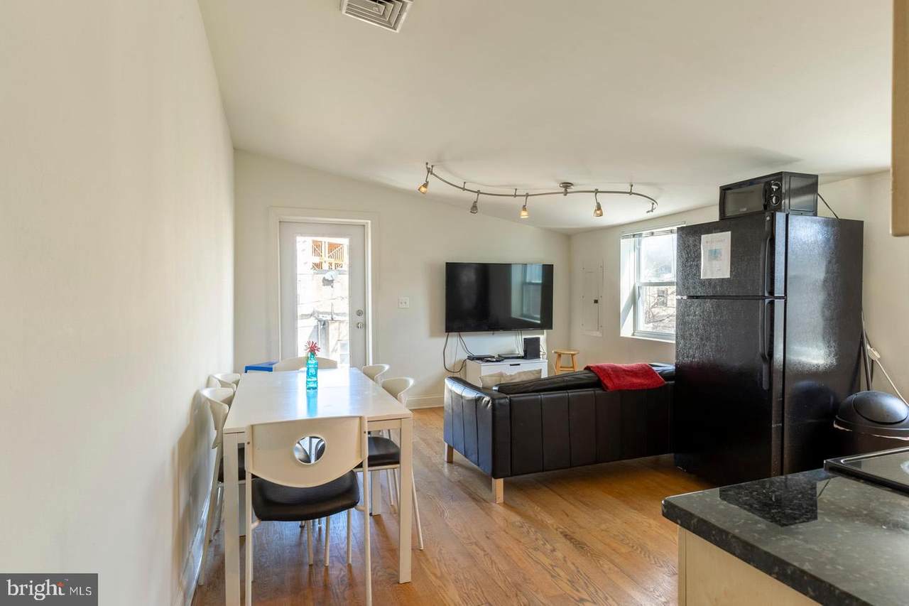 1615 Brown Street - Photo 1