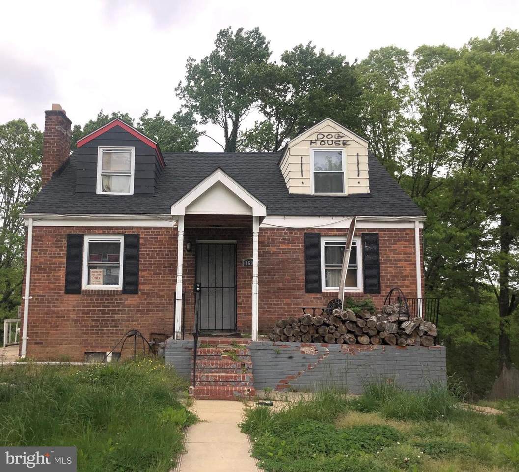 1604 Woodhill Court - Photo 1