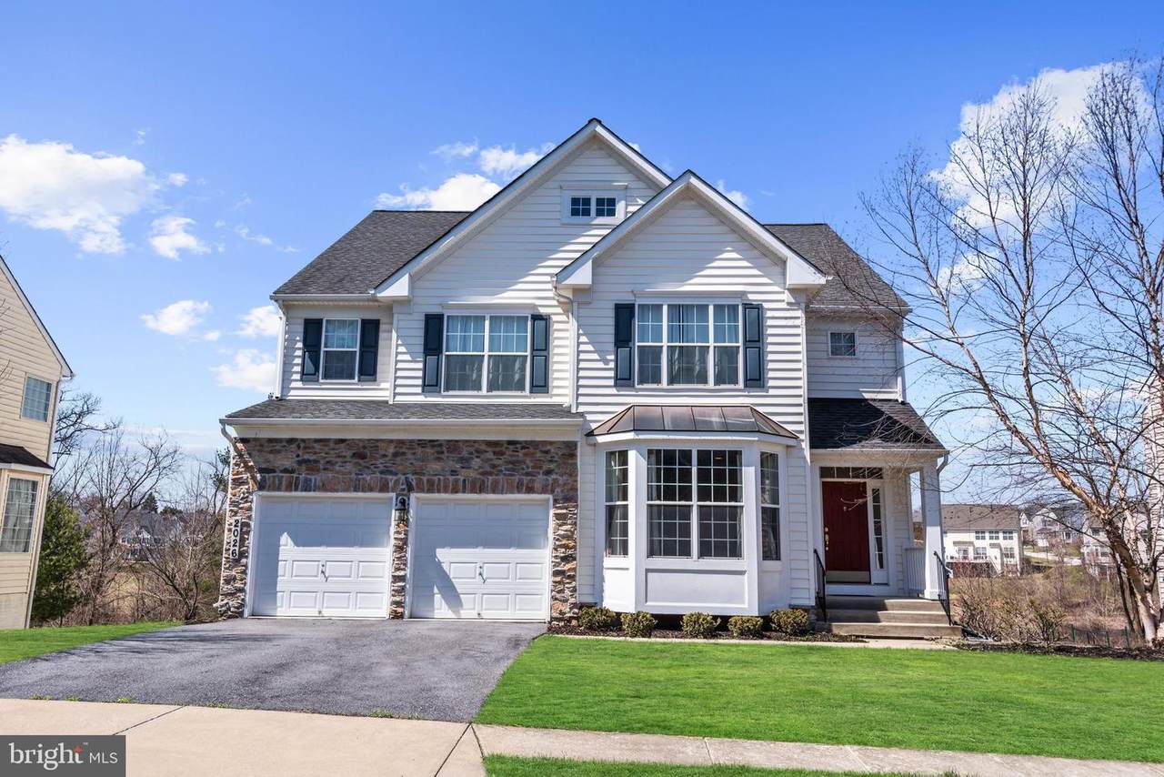 2026 Myrtlewood Road - Photo 1