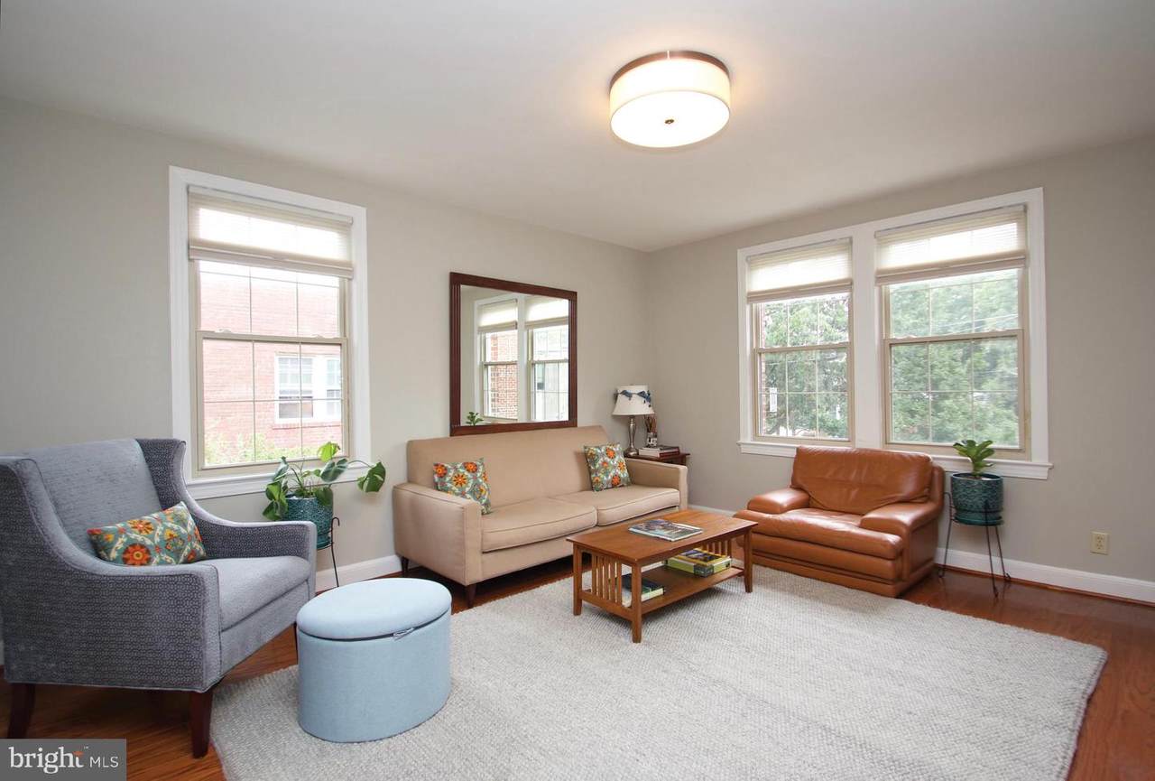 304 Aspen Street - Photo 1