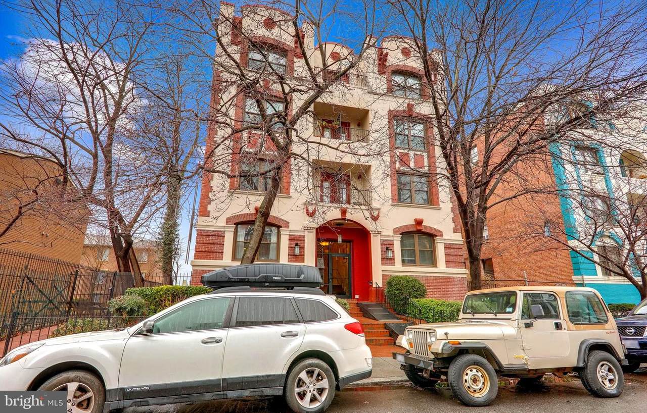 1495 Newton Street - Photo 1