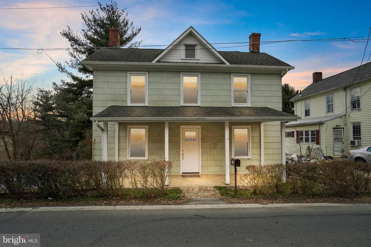 221 Knoxville Road - Photo 1