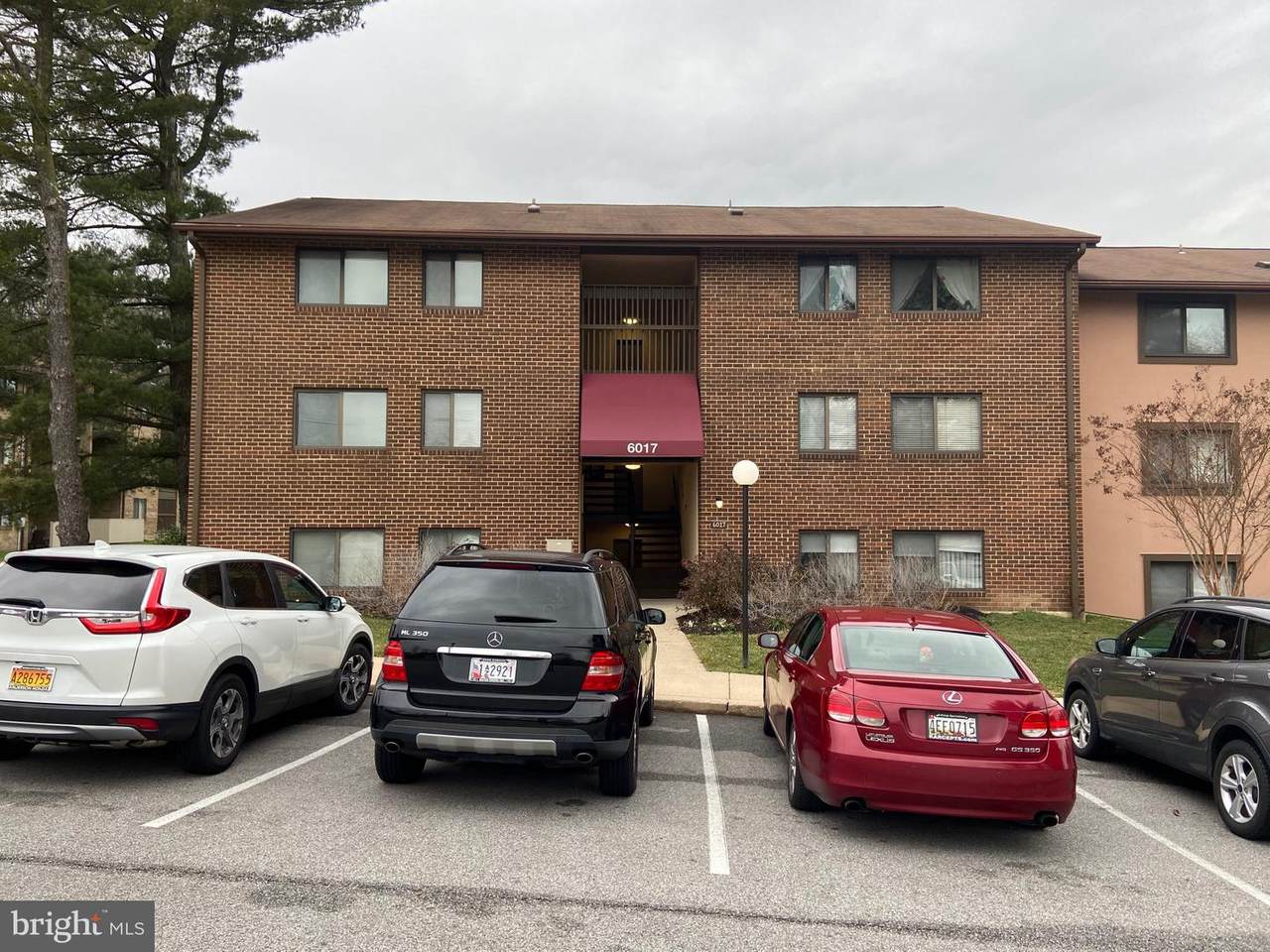 6017 Majors Lane - Photo 1
