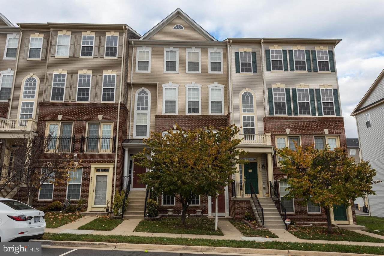 15817 John Diskin Circle - Photo 1
