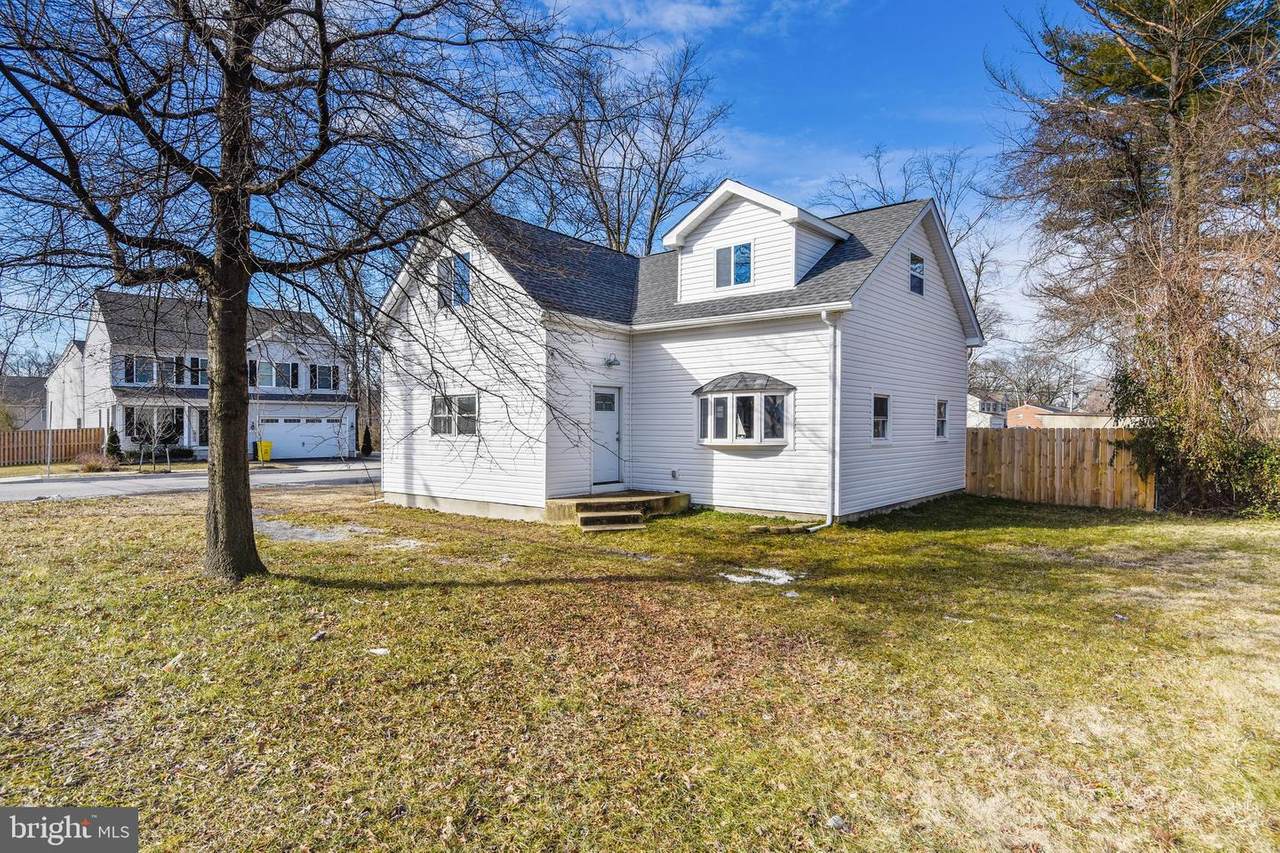 8062 Telegraph Road - Photo 1