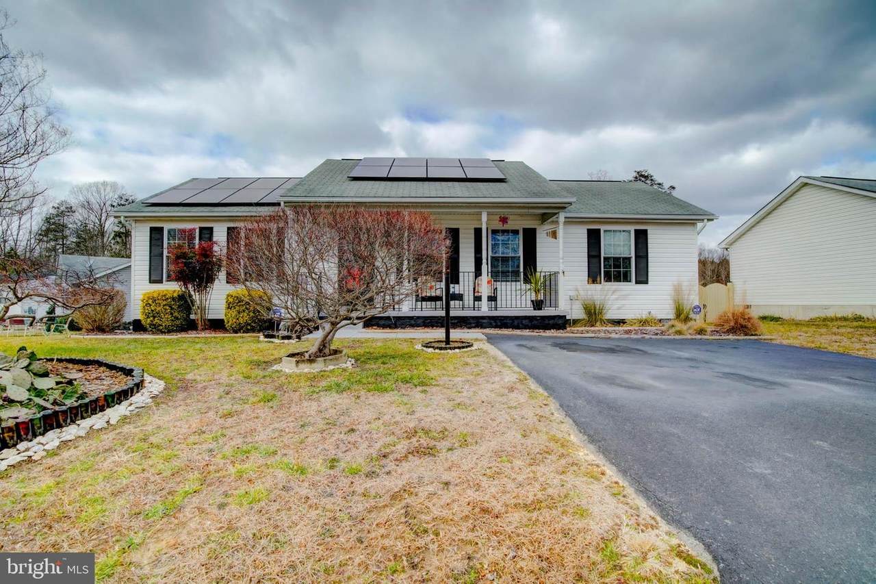 837 Yardley Drive - Photo 1