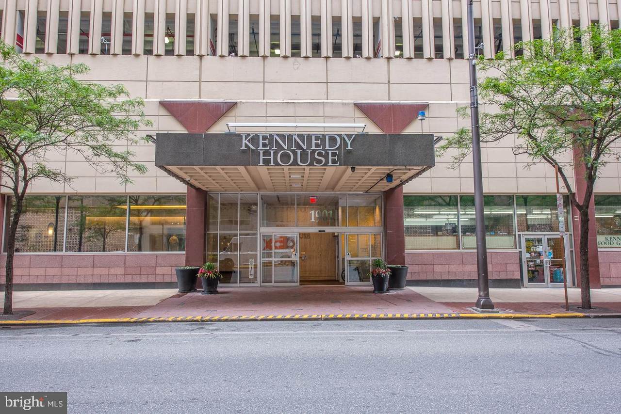 1901 John F Kennedy Boulevard - Photo 1