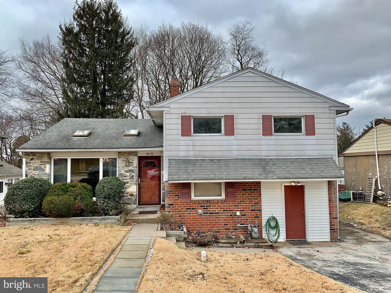 1619 Rose Glen Road - Photo 1