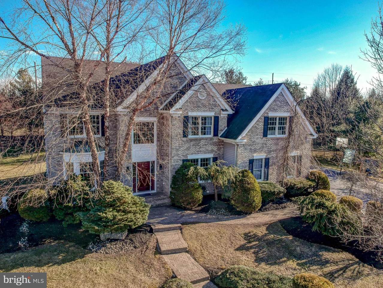 10 Benjamin Court - Photo 1