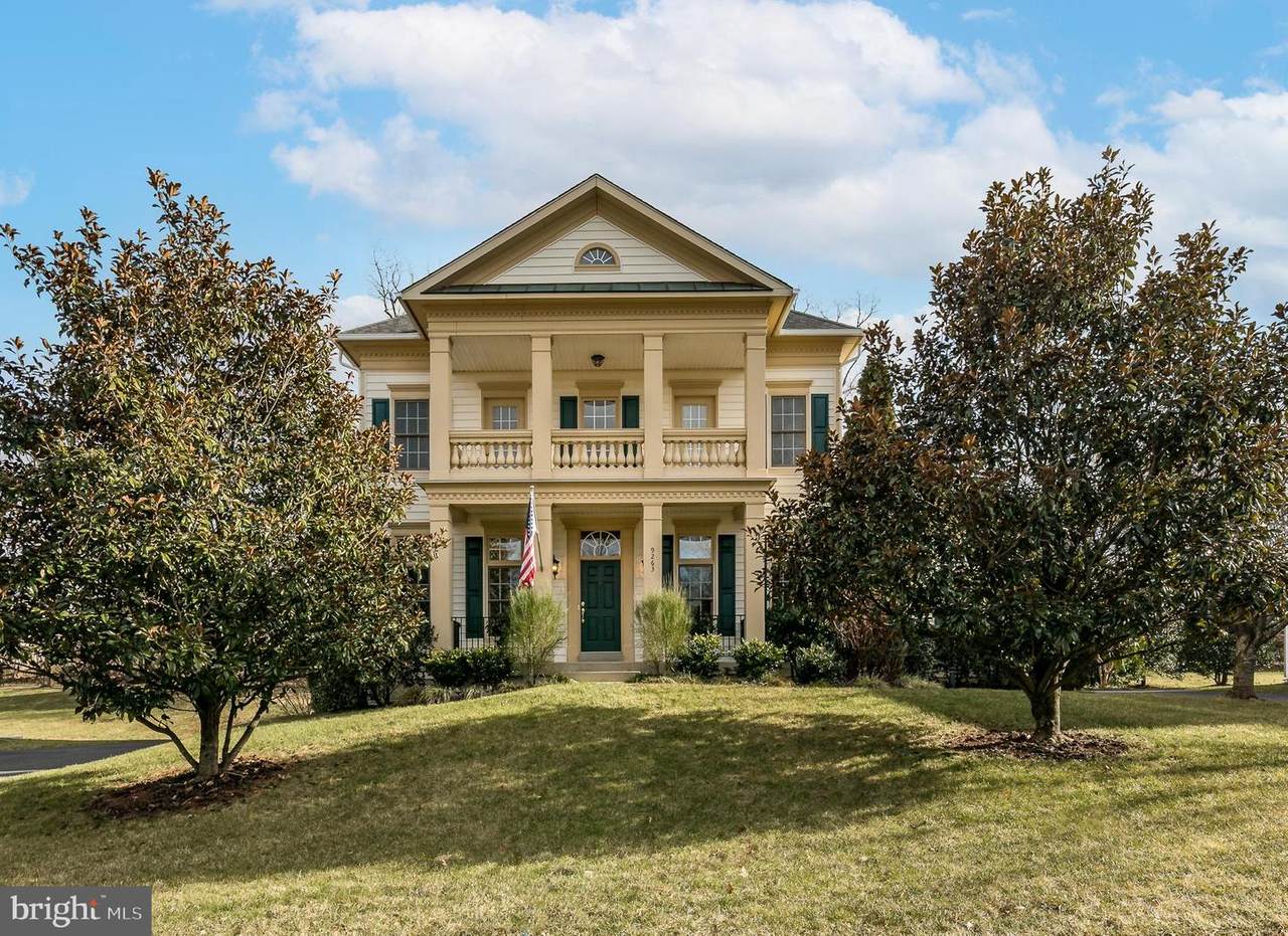 9263 Sumner Lake Boulevard - Photo 1