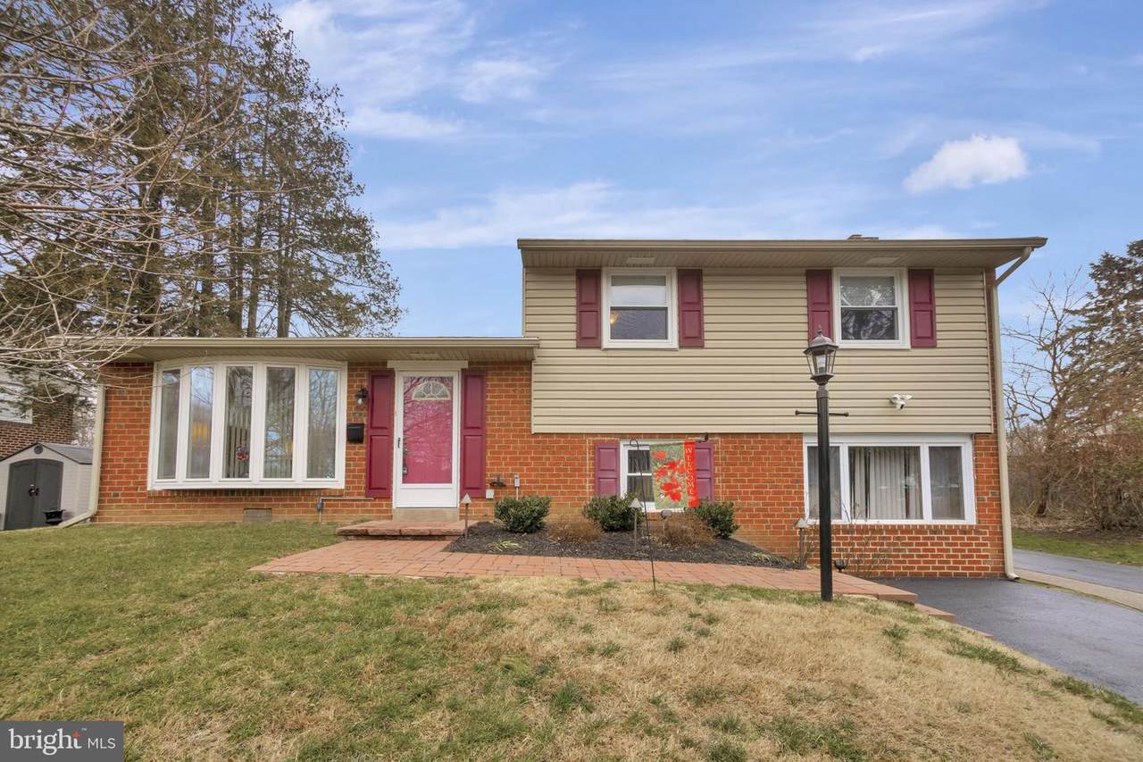 16 Willowbrook Road - Photo 1