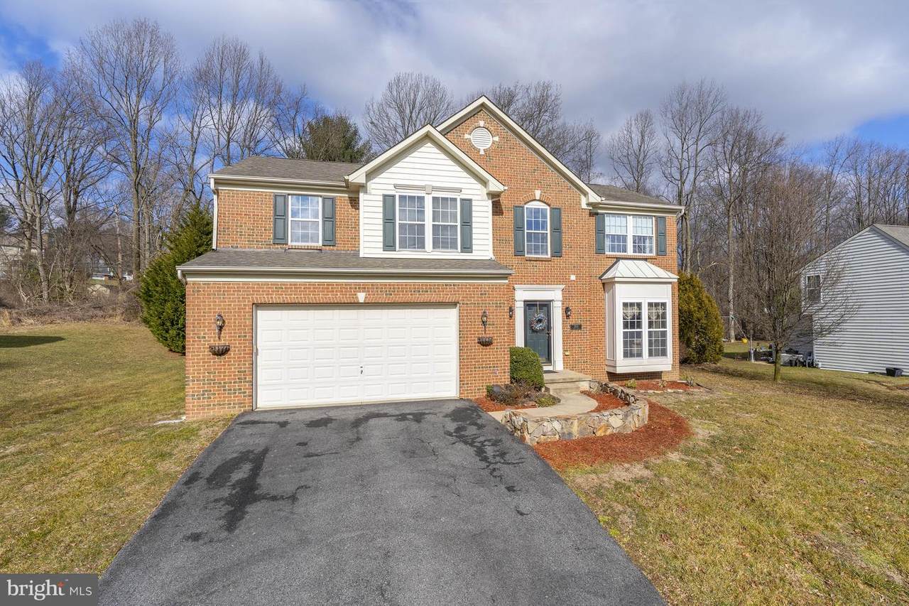 2820 Videre Drive - Photo 1