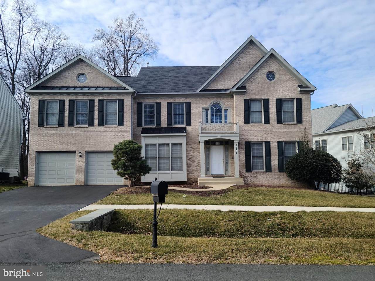 1101 Heartfields Drive - Photo 1