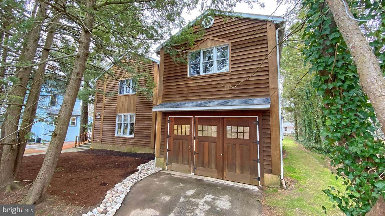325 Cornell Avenue - Photo 1