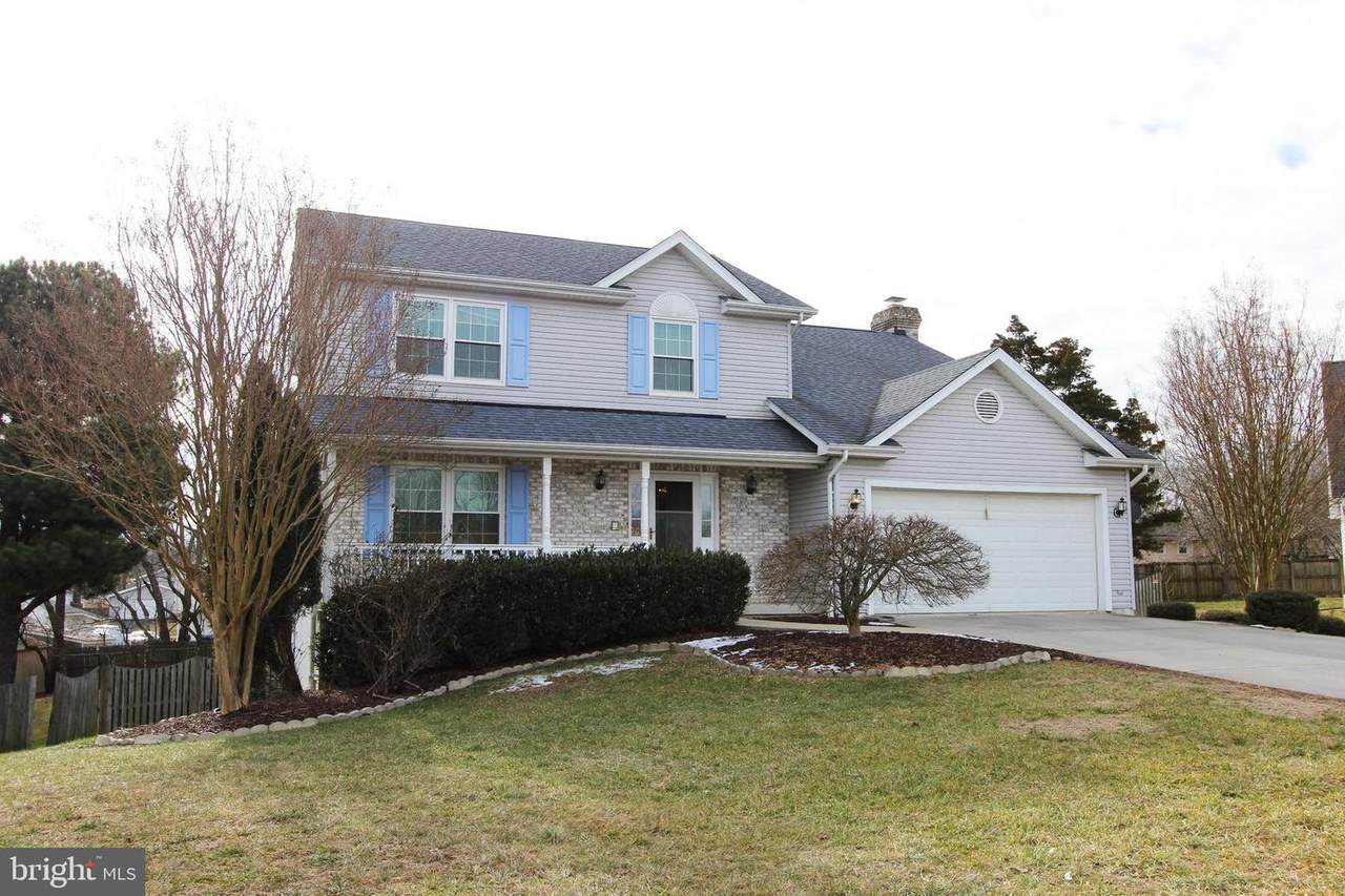 2114 Country Pines Court - Photo 1