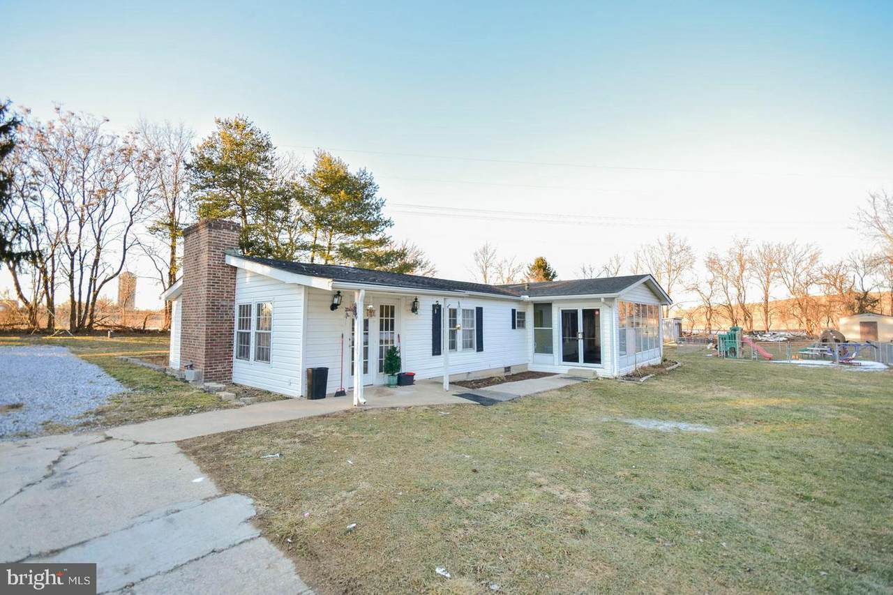 15943 Charles Town Road - Photo 1
