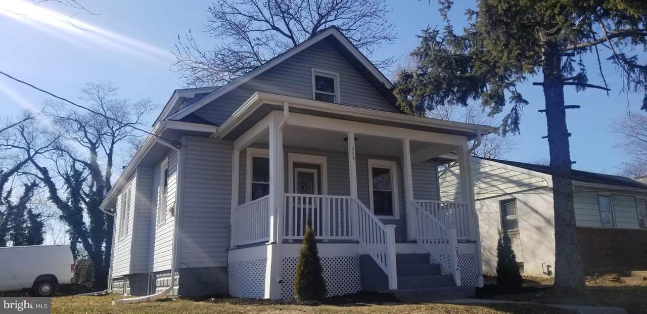 725 Pear Street - Photo 1