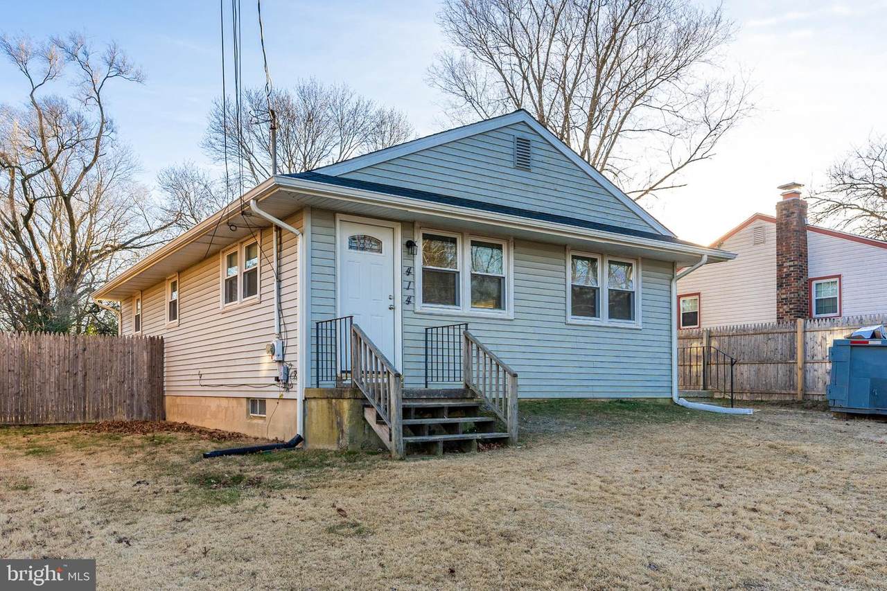 414 Center Street - Photo 1