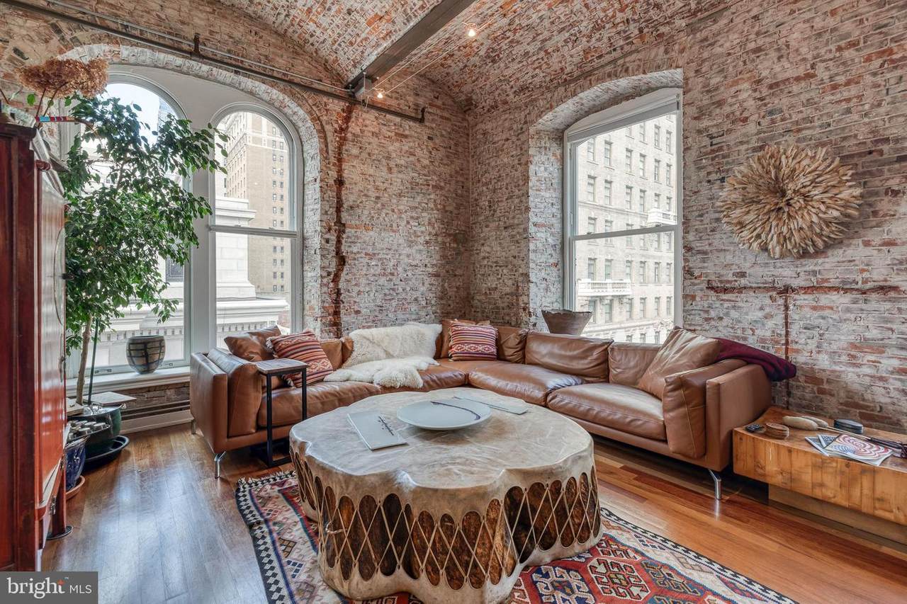 105 12TH STREET - Photo 1