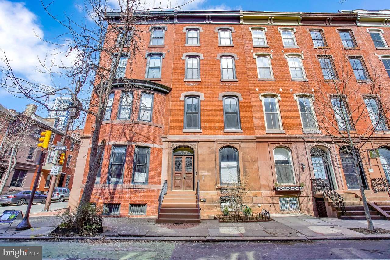 1539 Pine Street - Photo 1