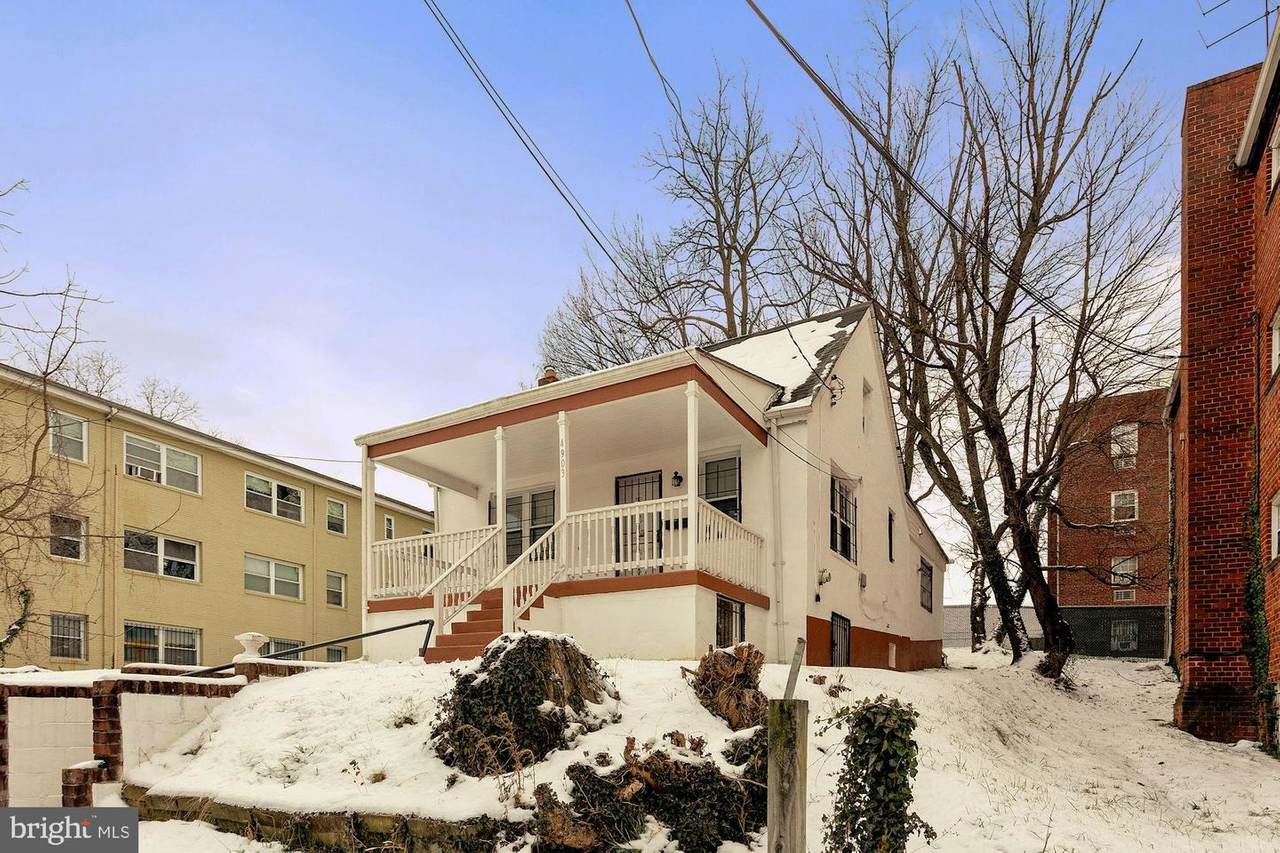 4903 Ayers Place - Photo 1