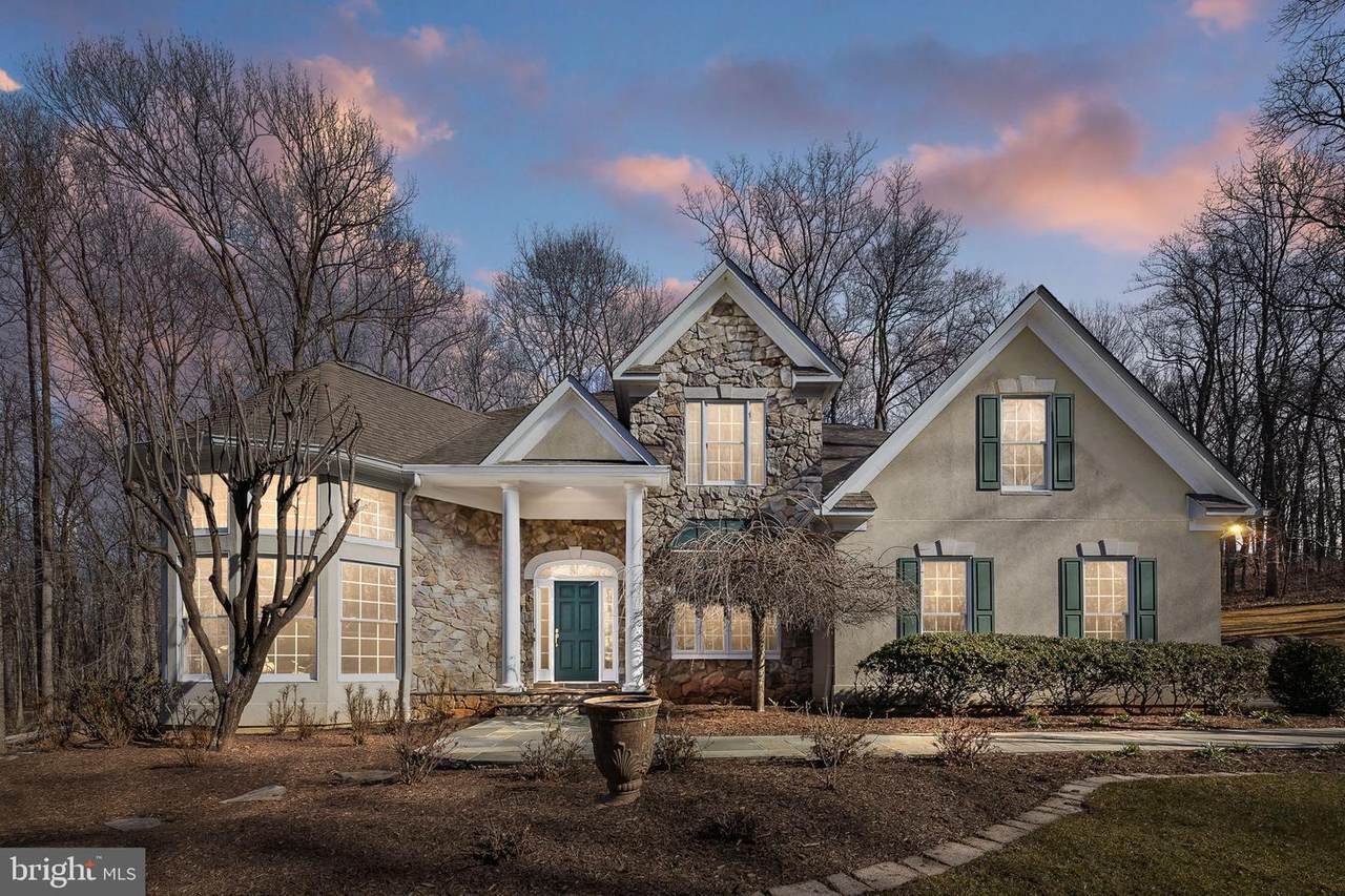 7213 Viewtree Drive - Photo 1