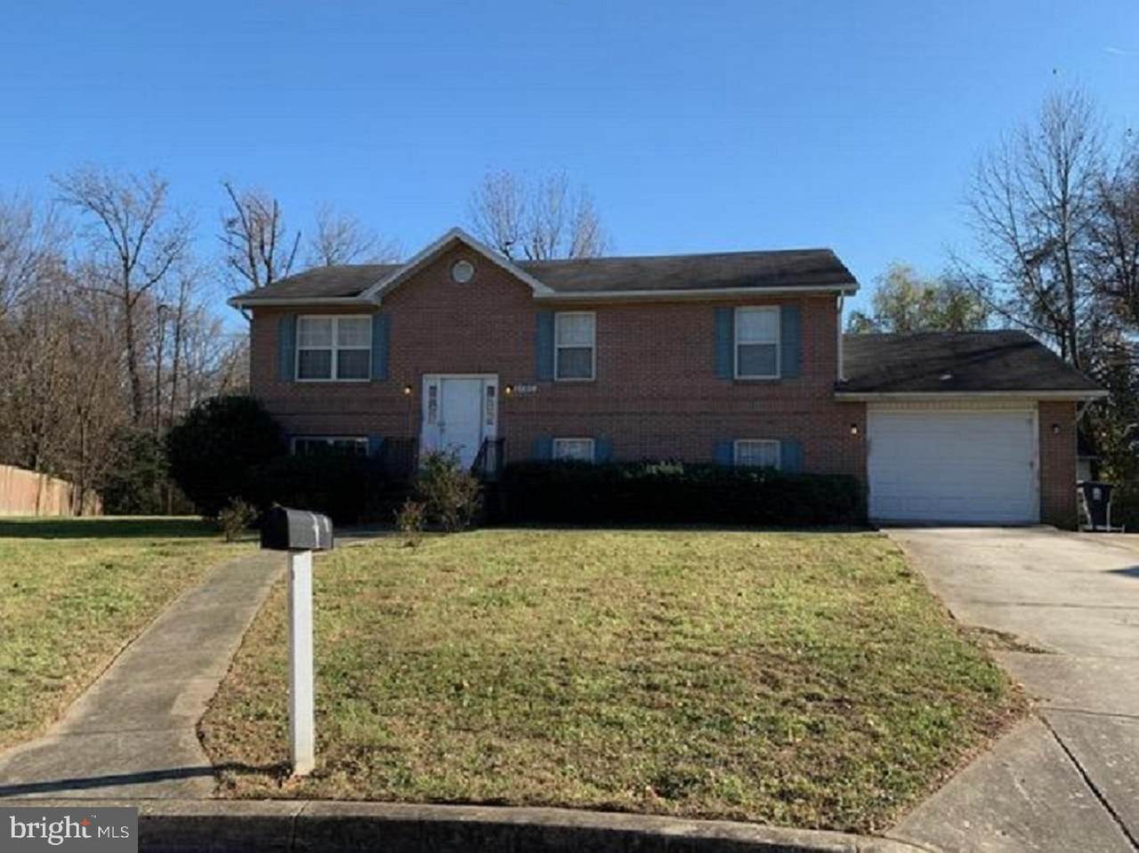 8707 Dunbar Avenue - Photo 1