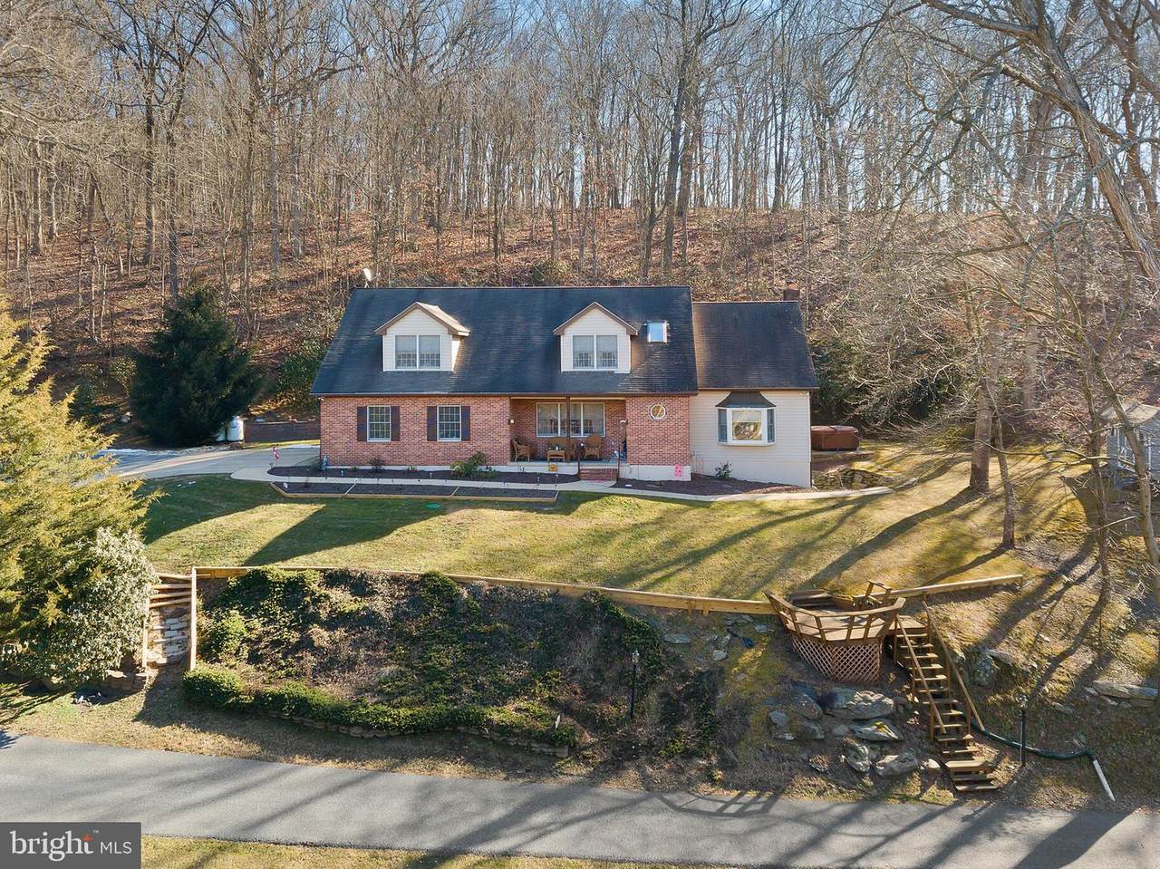 352 Ray Mar Road - Photo 1