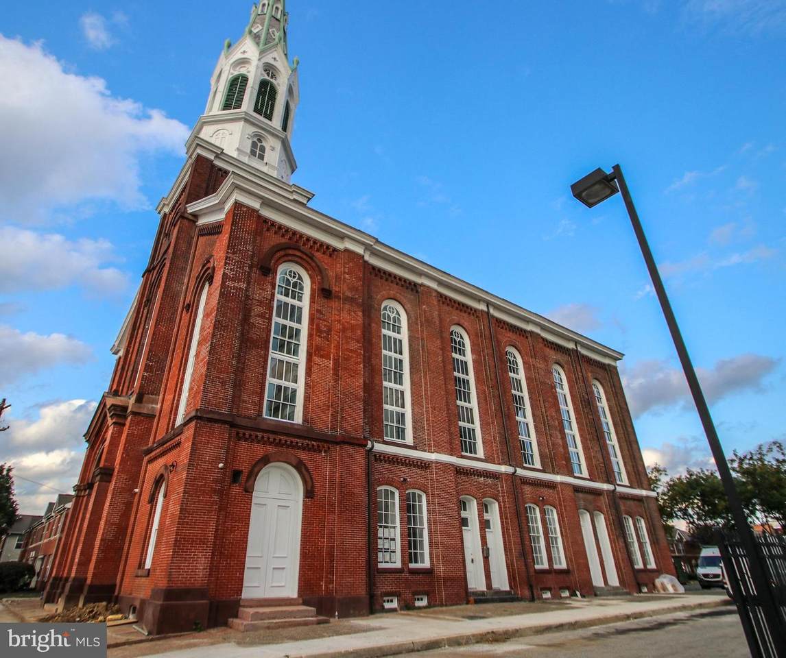 1001-7 4TH Street - Photo 1