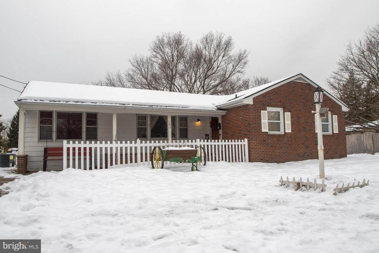 107 Walker Avenue - Photo 1