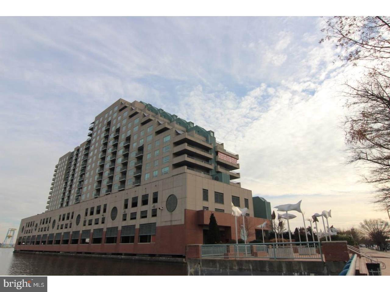 717 Columbus Boulevard - Photo 1