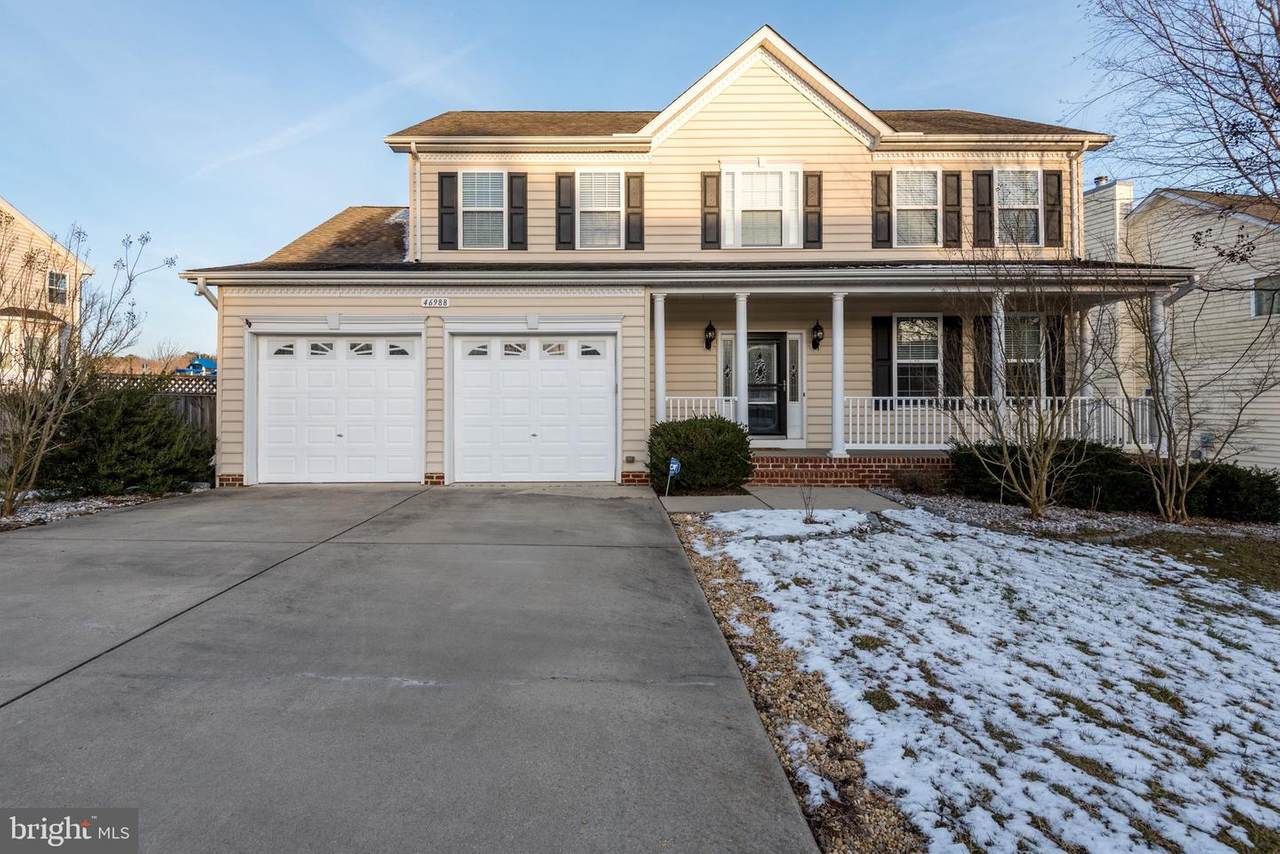 46988 Pembrooke Street - Photo 1