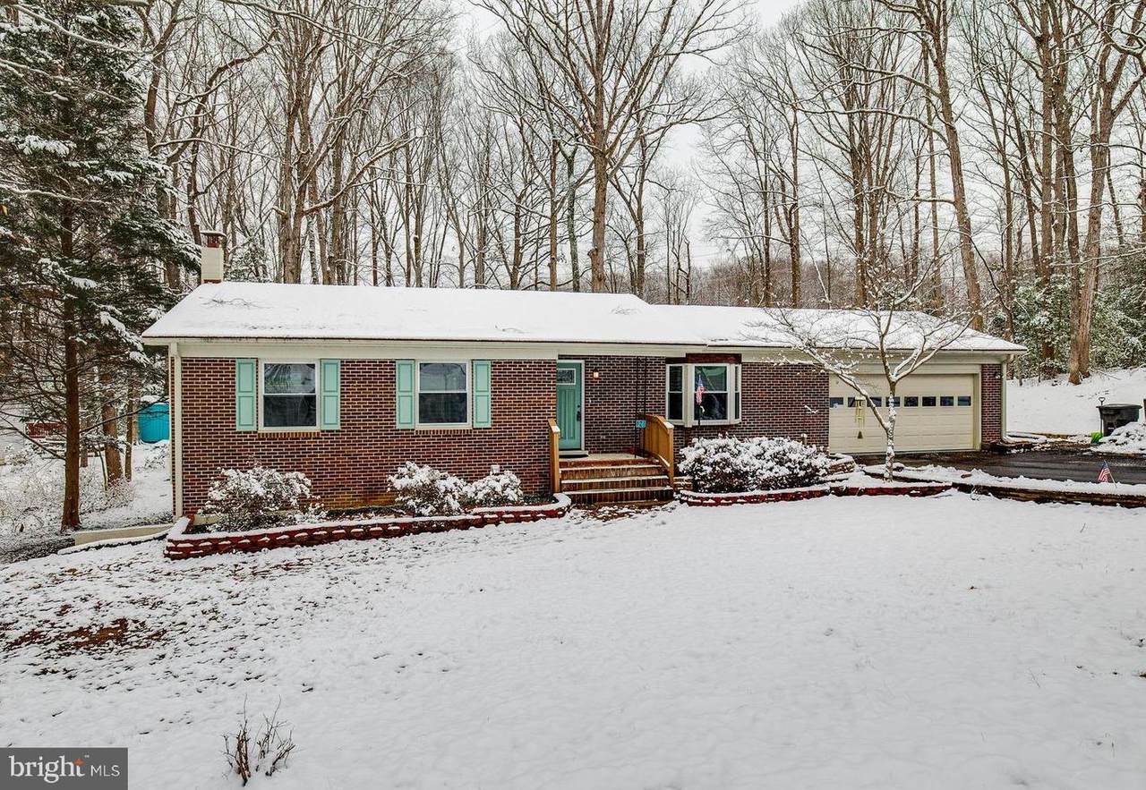 21 Greenridge Drive - Photo 1